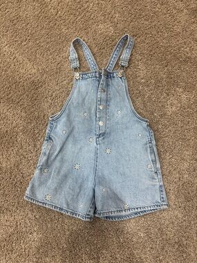 Zara Girls Denim Daisy Overalls (4–5 Years)